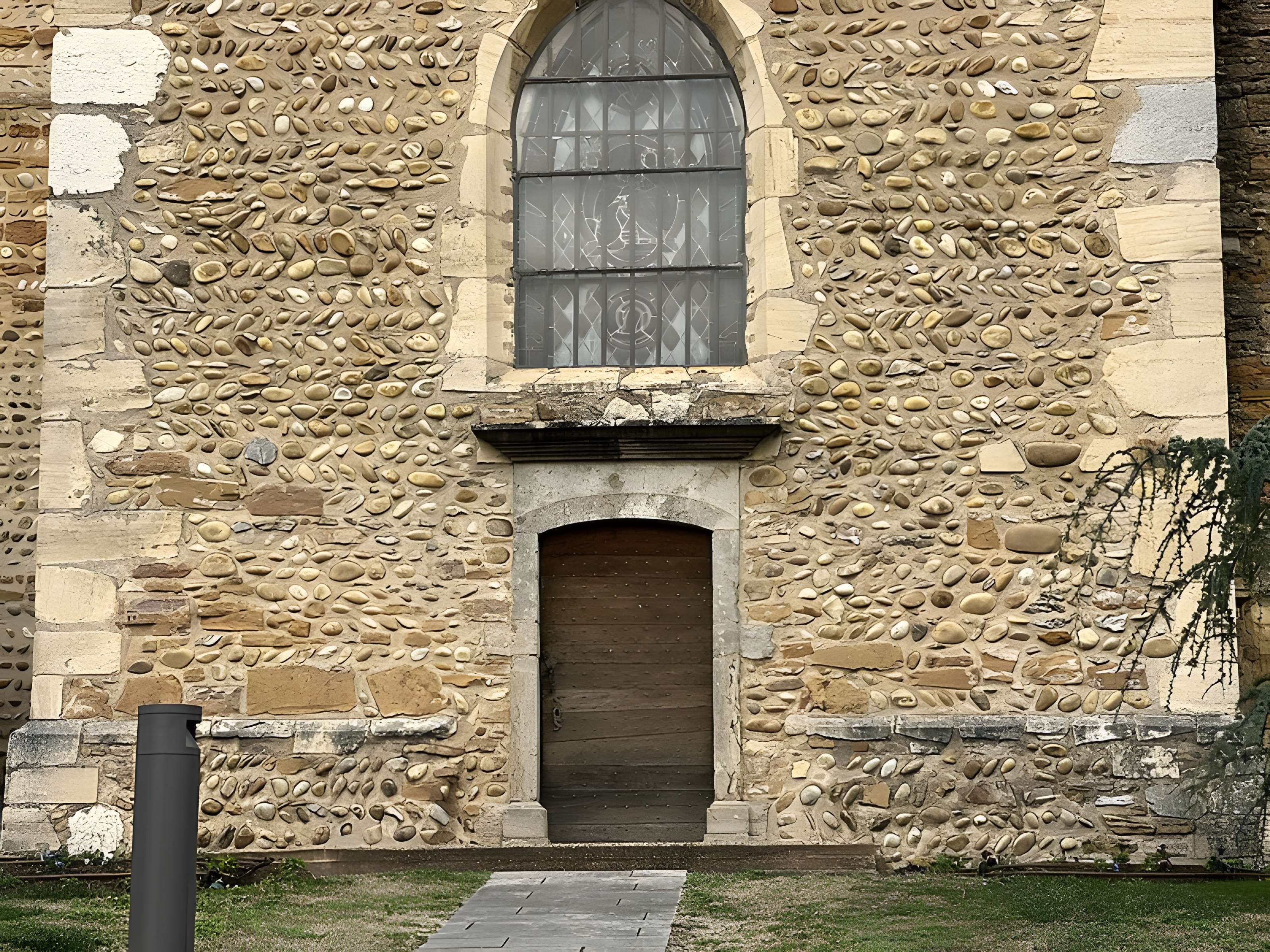 Église Saint-Pierre de Montanay