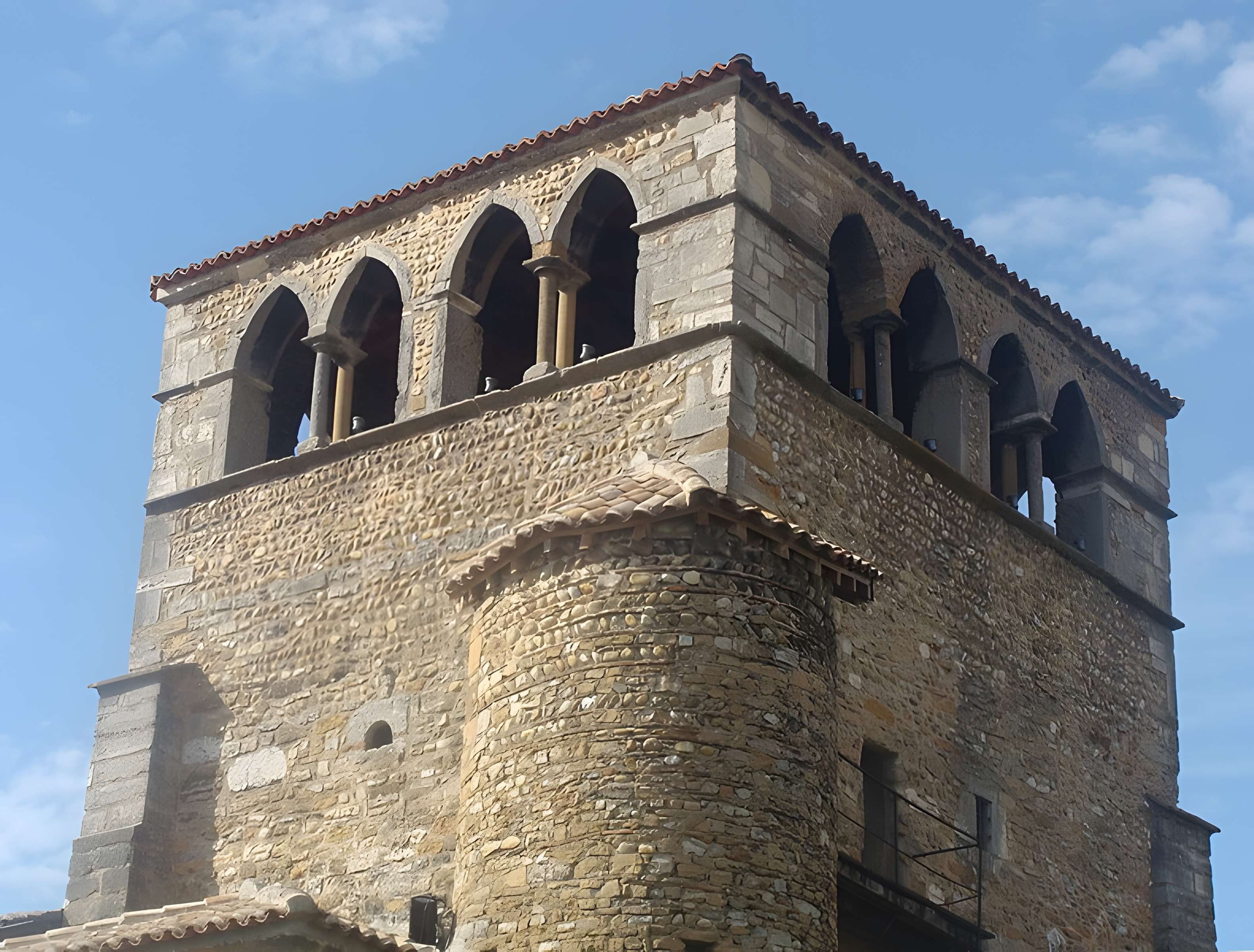 Église Saint-Pierre de Montanay