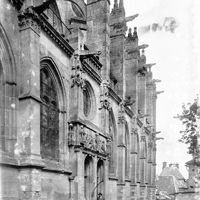 Photo de Église Saint-Pierre de Montfort-lAmaury