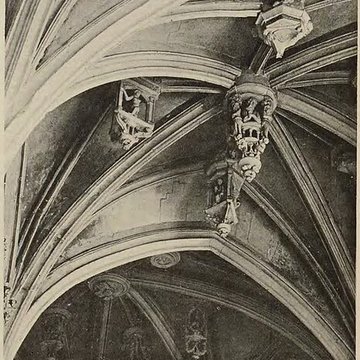 Église Saint-Pierre de Montfort-lAmaury