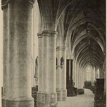 Église Saint-Pierre de Montfort-lAmaury