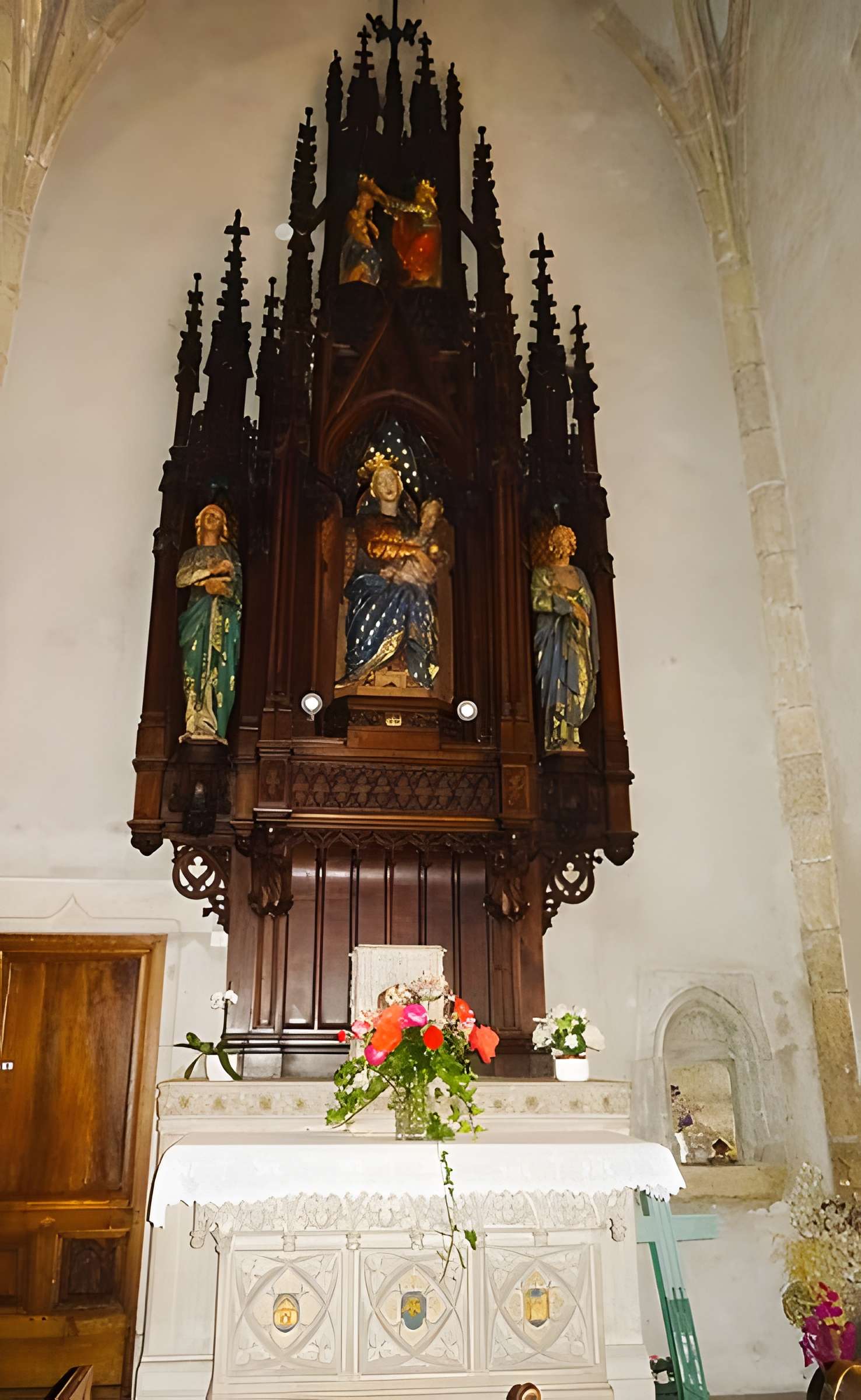 Église Saint-Pierre de Mornant