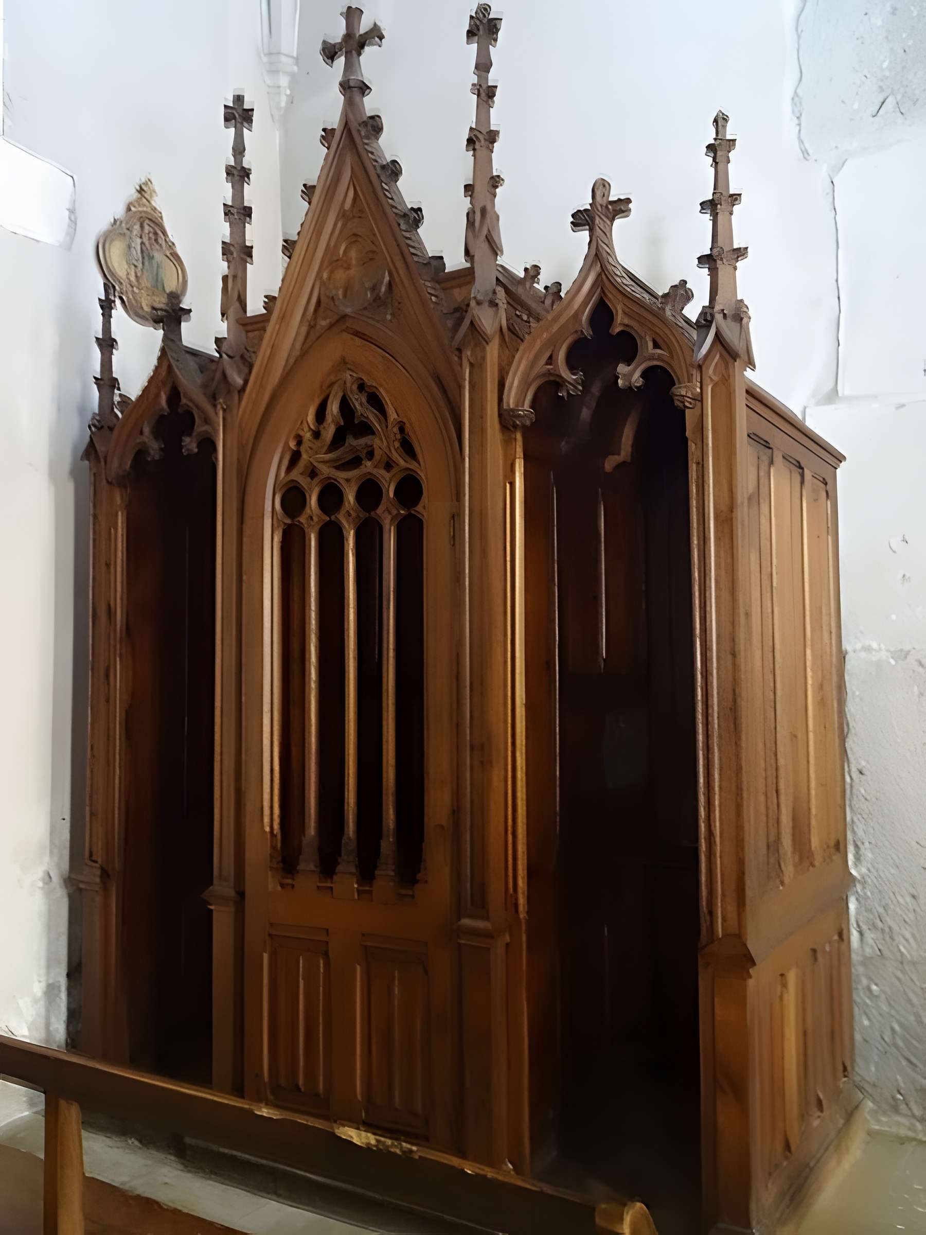 Église Saint-Pierre de Mornant