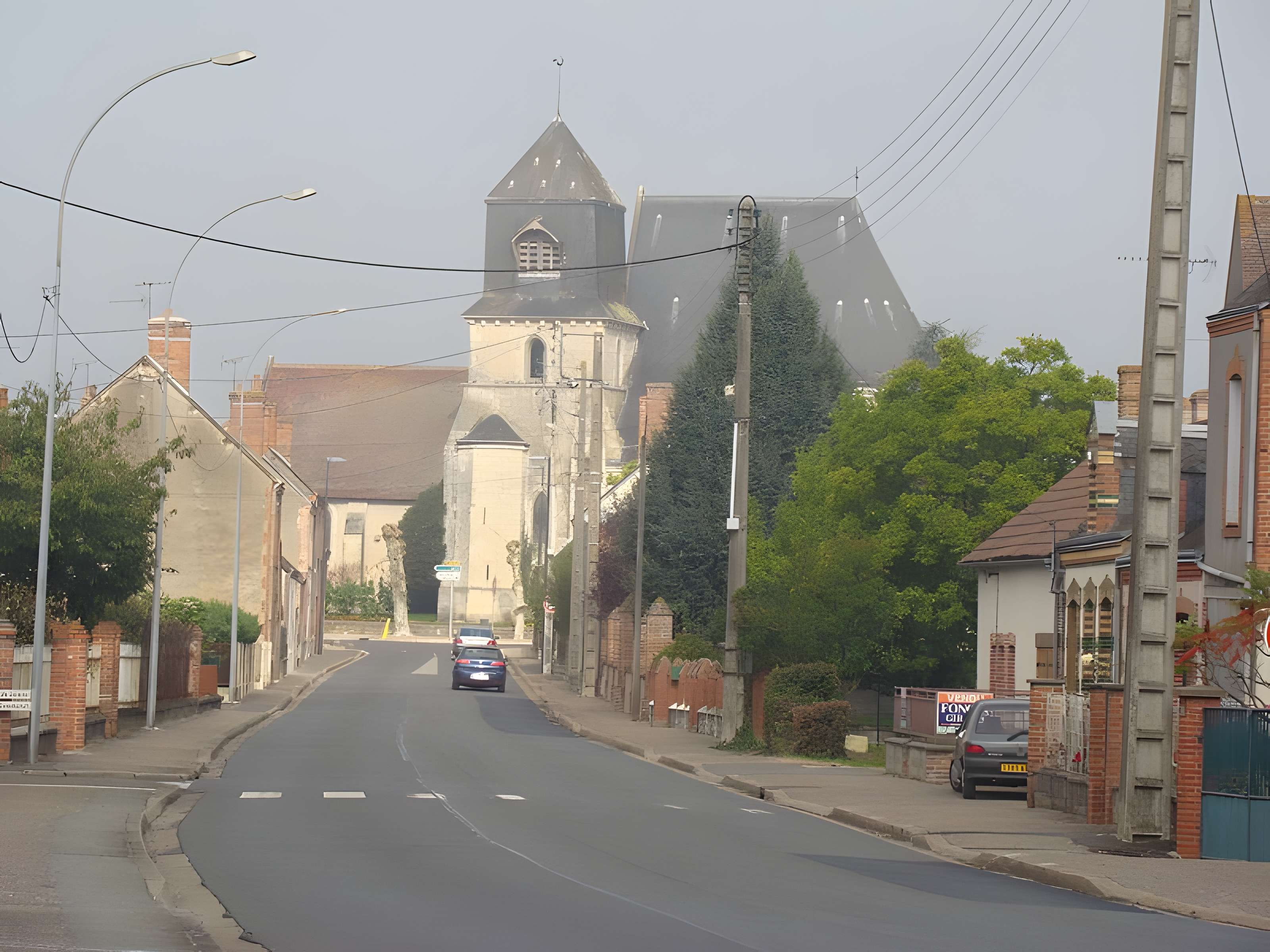 Église Saint-Pierre de Mur-de-Sologne 