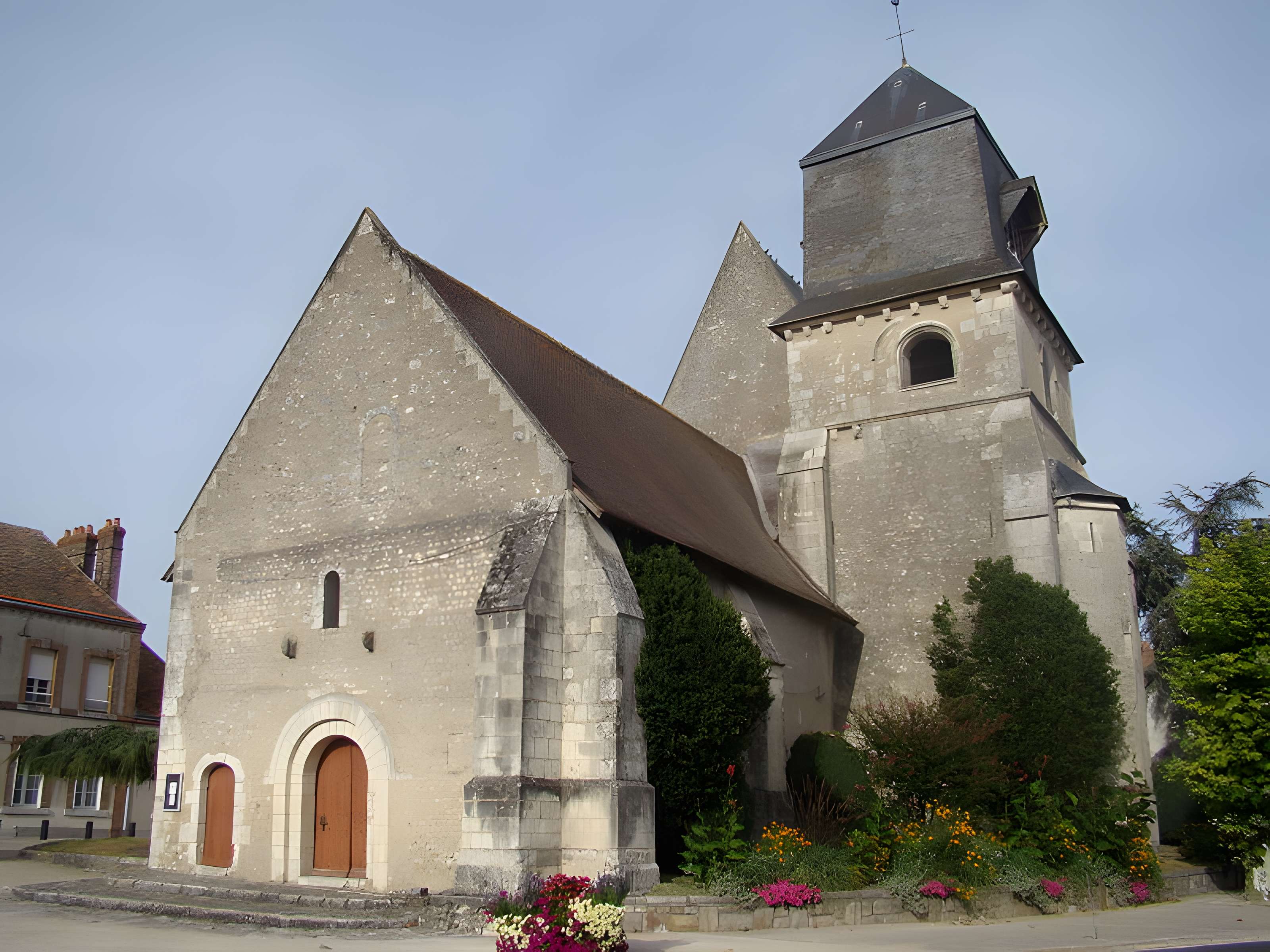 Église Saint-Pierre de Mur-de-Sologne