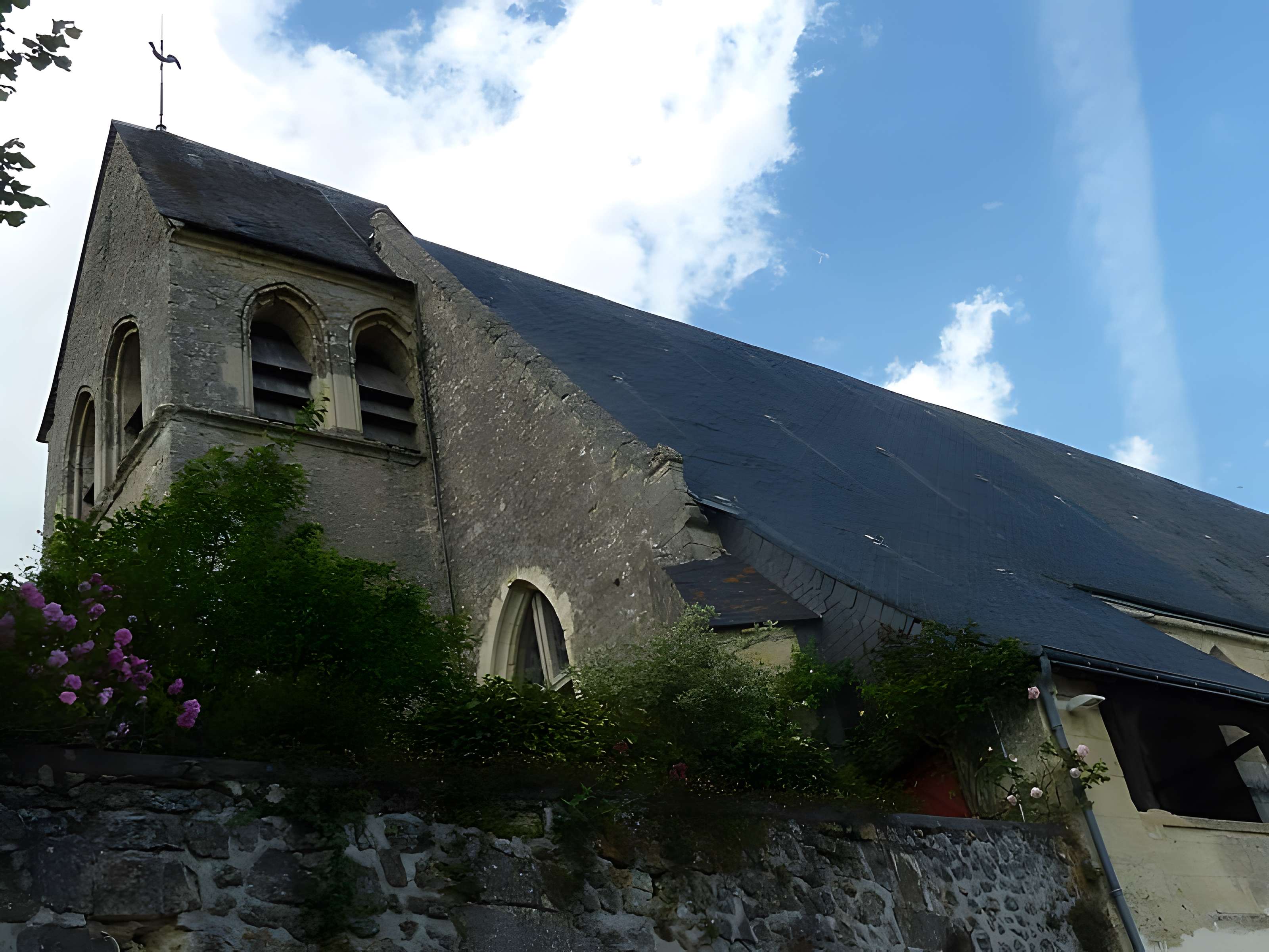 Église Saint-Pierre de Nazelles