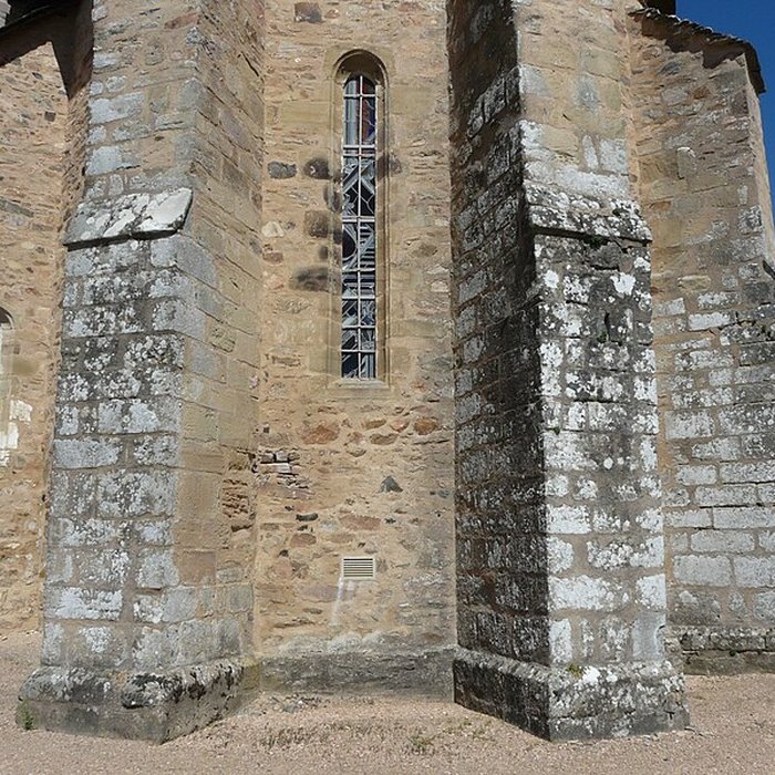 Photo de Église Saint-Pierre de Neuville