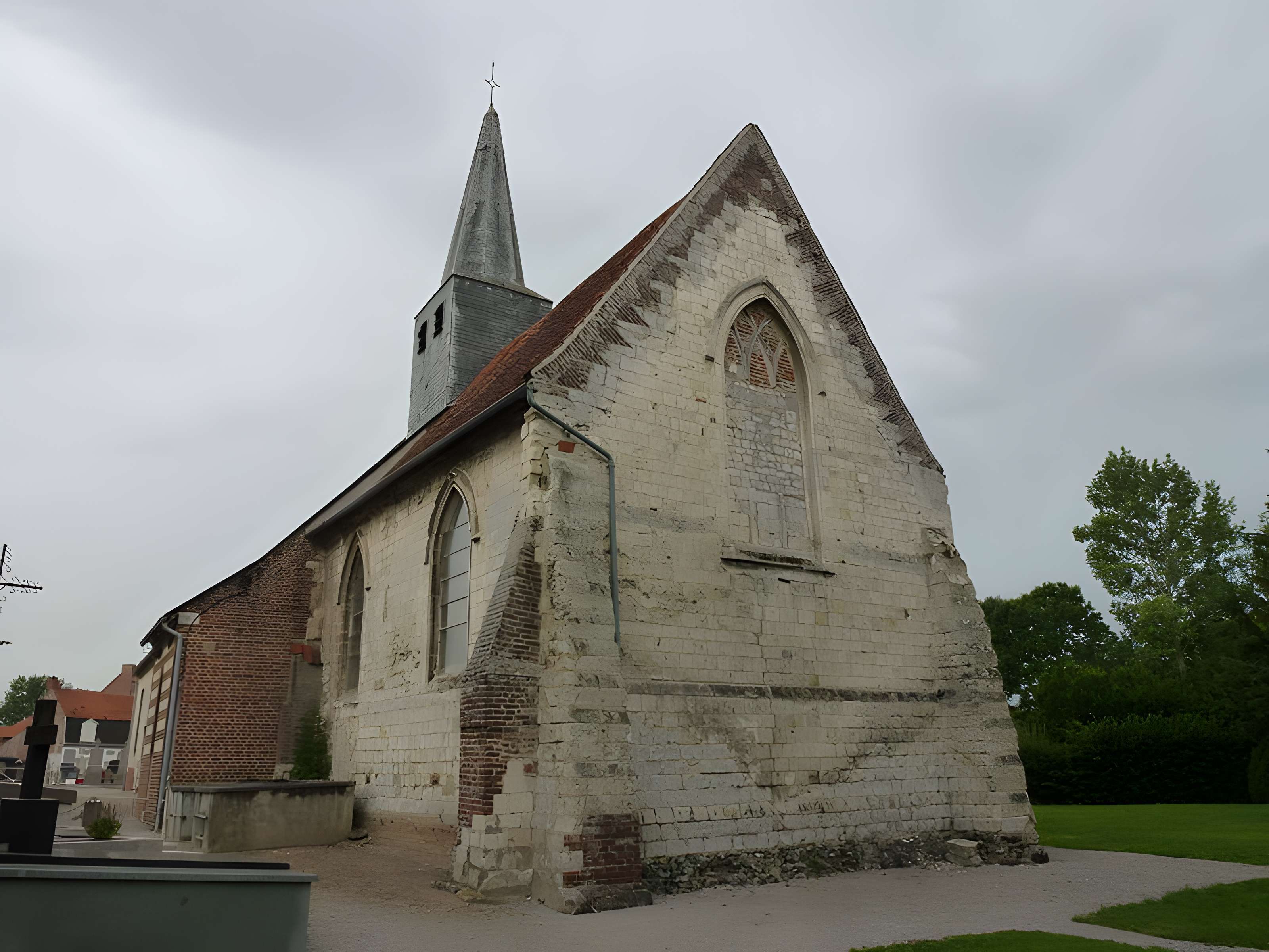 Église Saint-Pierre de Nielles-lès-Ardres