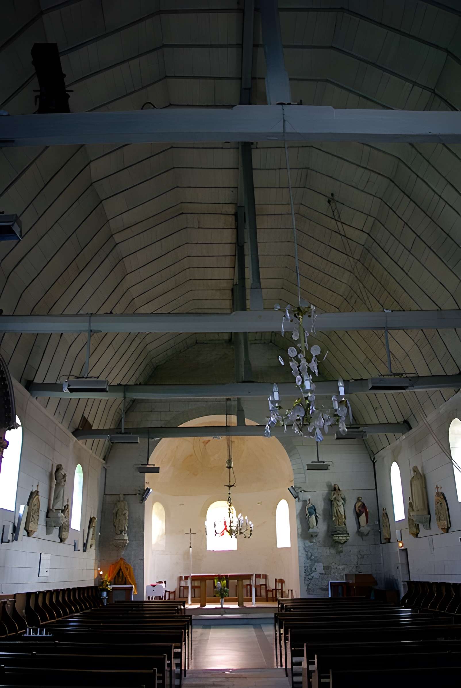 Église Saint-Pierre de Parçay-Meslay