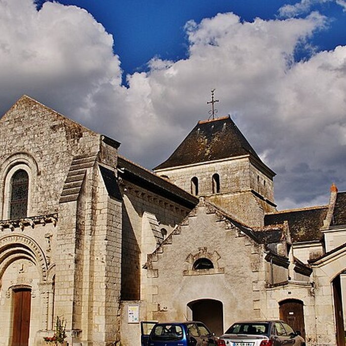 Photo de Église Saint-Pierre de Parçay-sur-Vienne