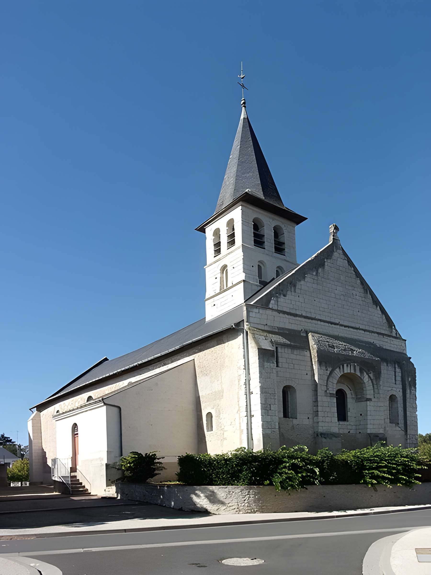 Église Saint-Pierre de Perrusson