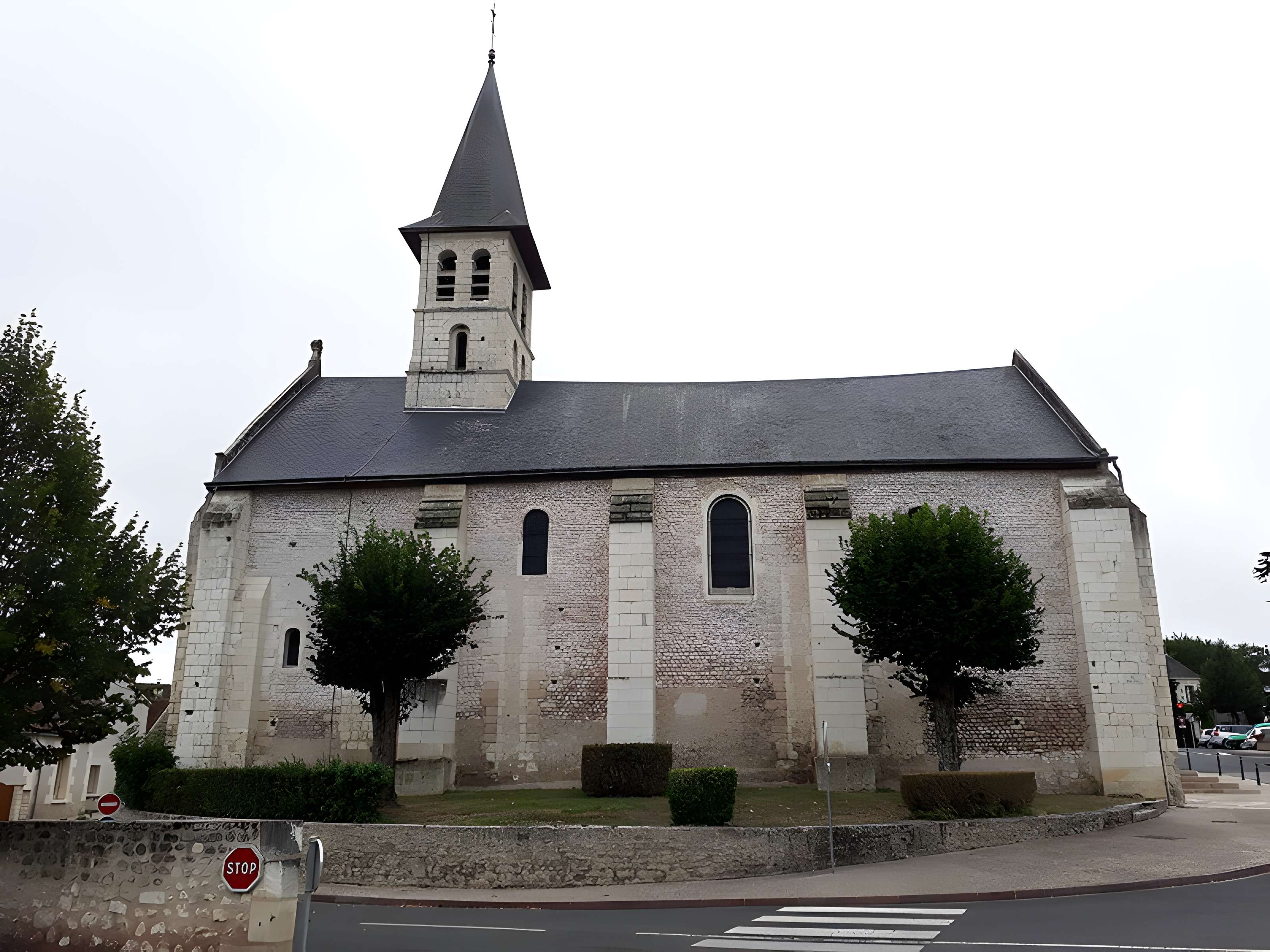 Église Saint-Pierre de Perrusson
