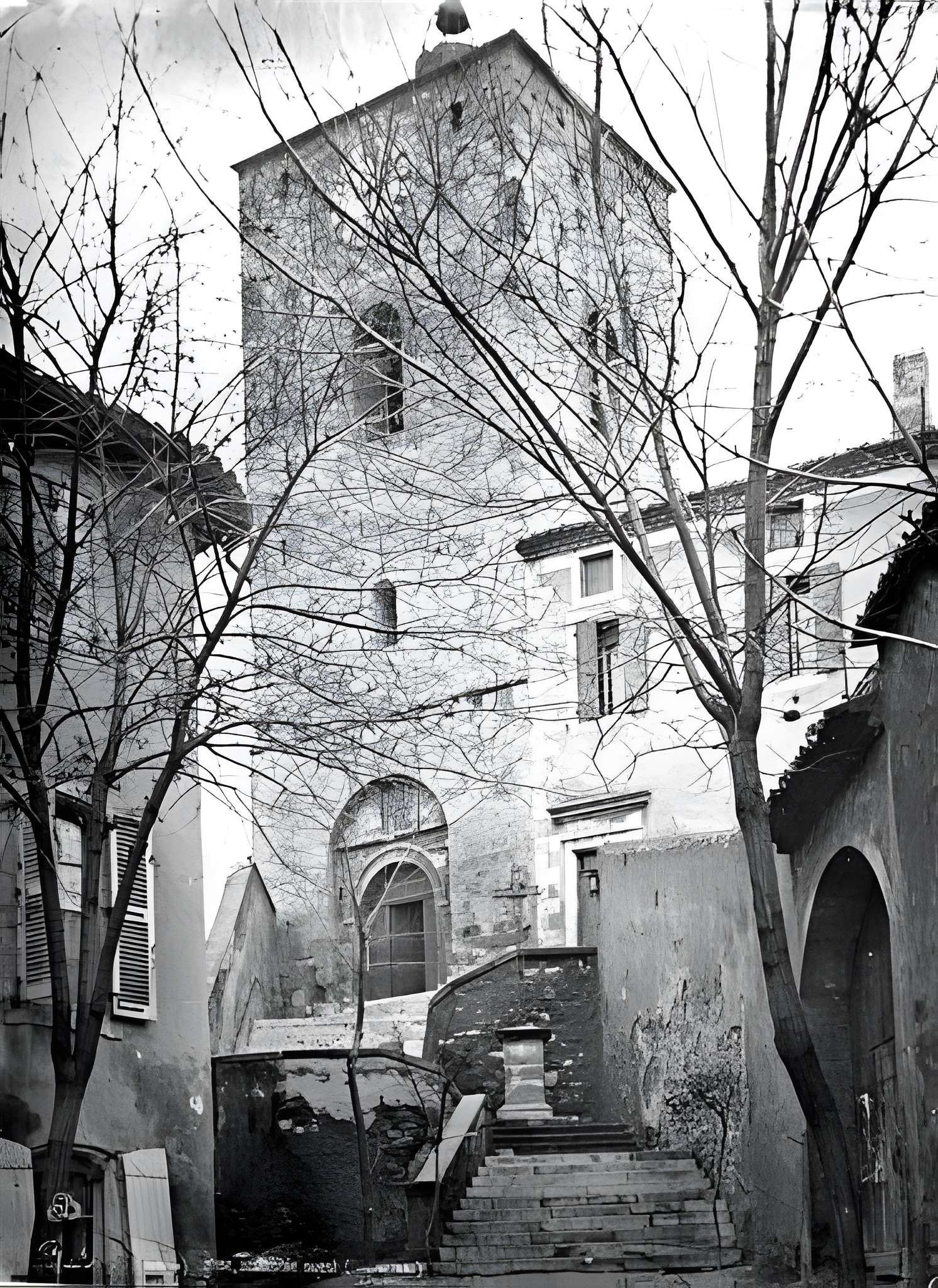 Église Saint-Pierre de Piolenc