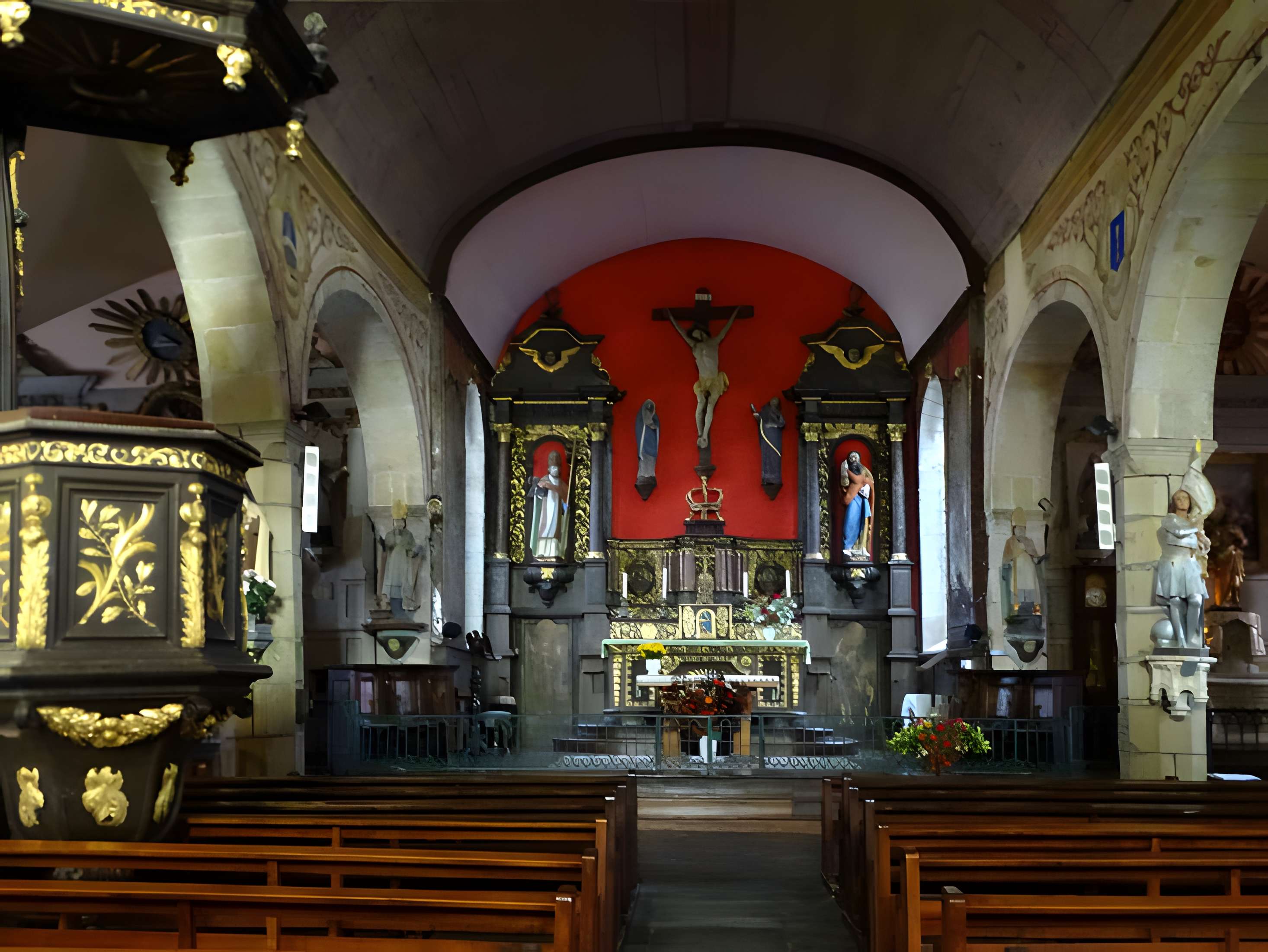 Église Saint-Pierre de Pleudaniel