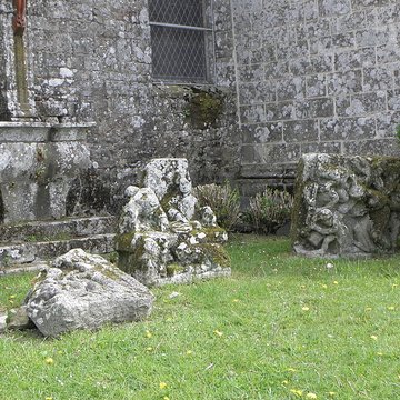 Église Saint-Pierre de Ploërdut