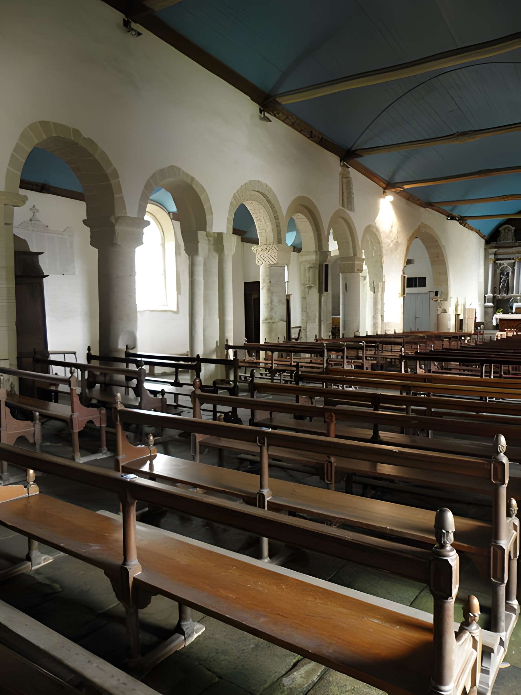 Église Saint-Pierre de Ploërdut