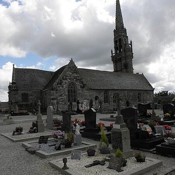 Église Saint-Pierre de Plougourvest