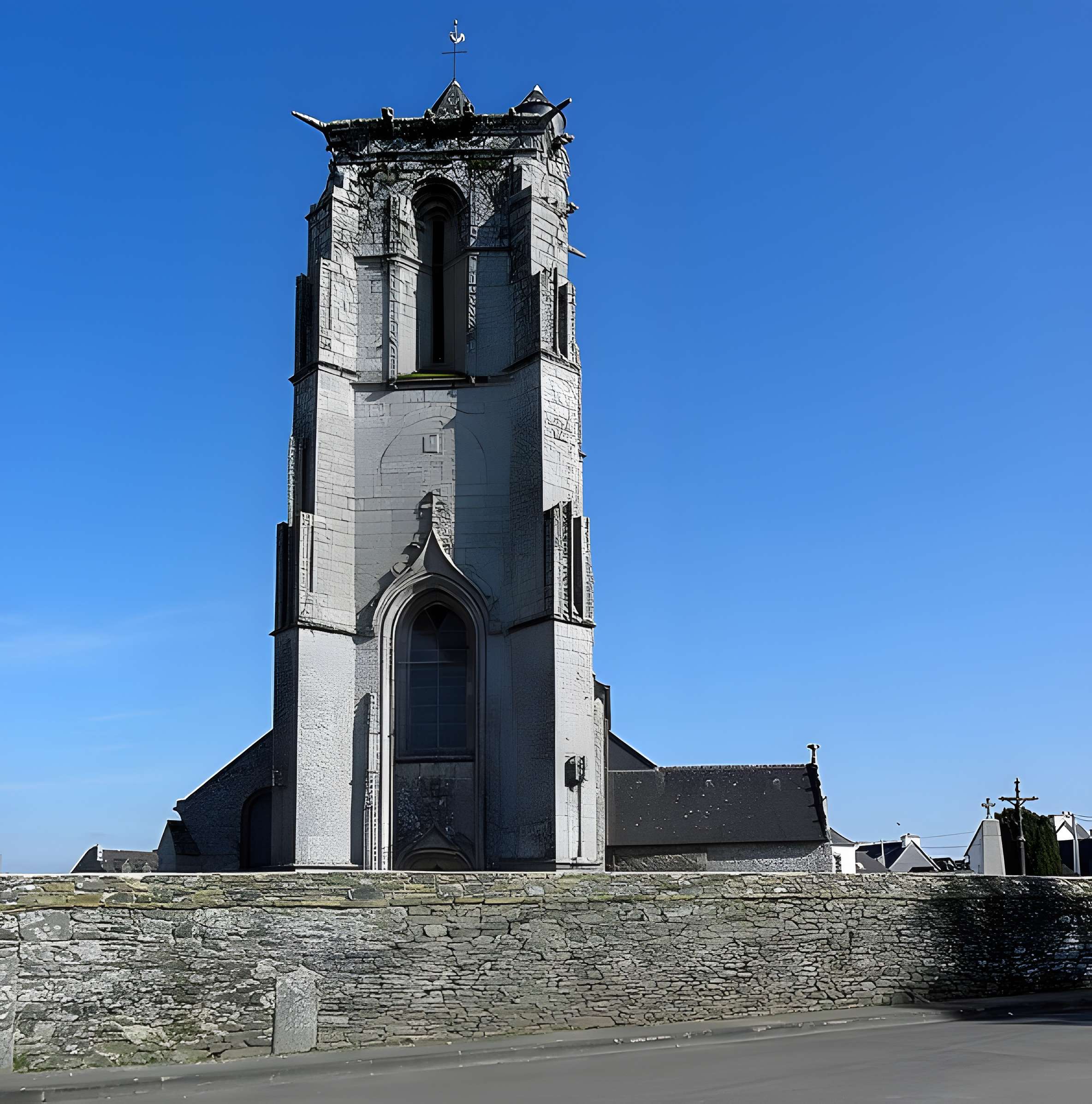 Église Saint-Pierre de Plouguer