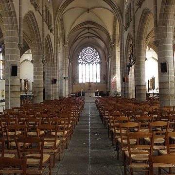 Église Saint-Pierre de Plounéour-Trez