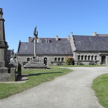 Église Saint-Pierre de Plounéour-Trez