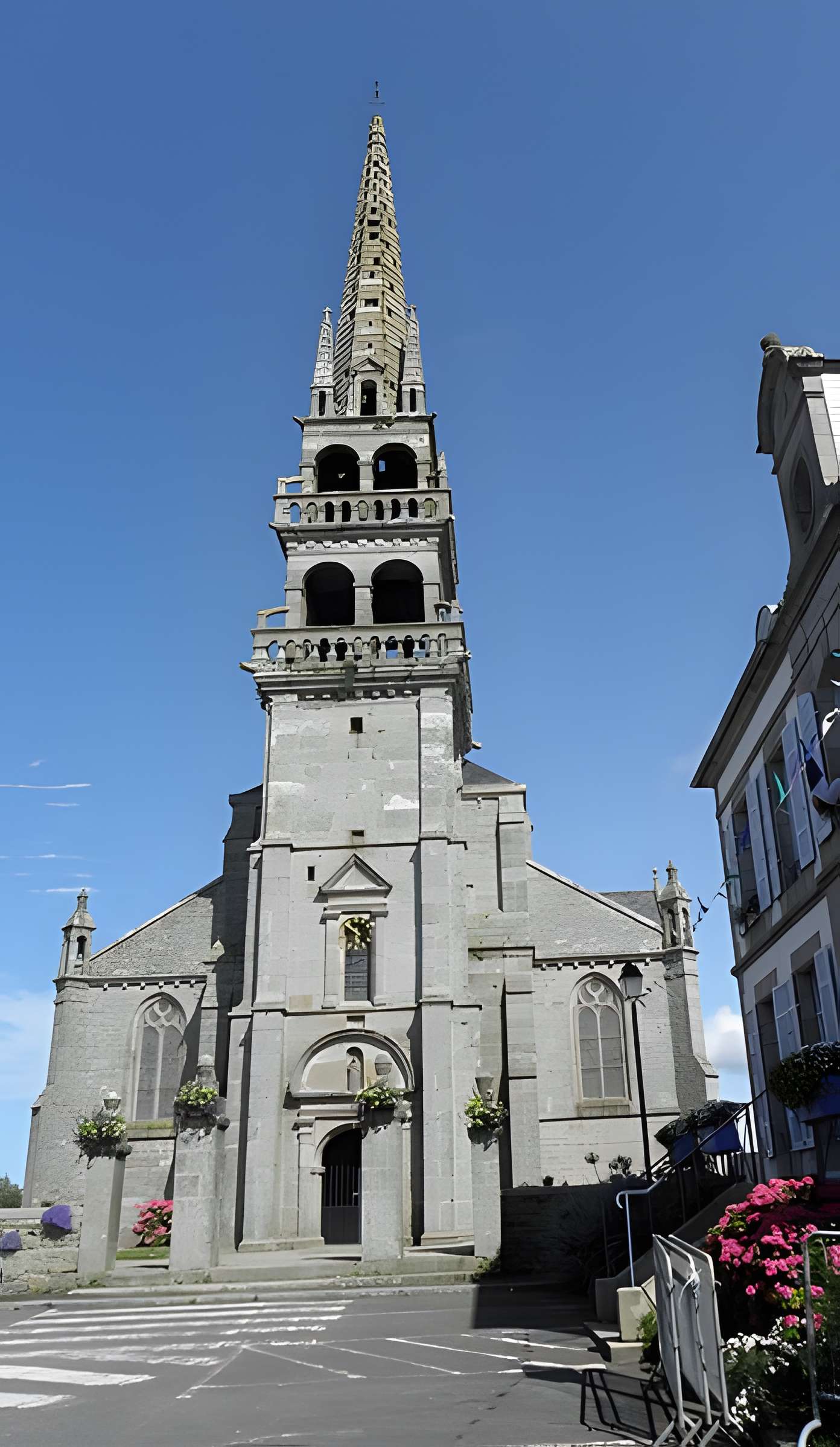 Église Saint-Pierre de Plounéour-Trez