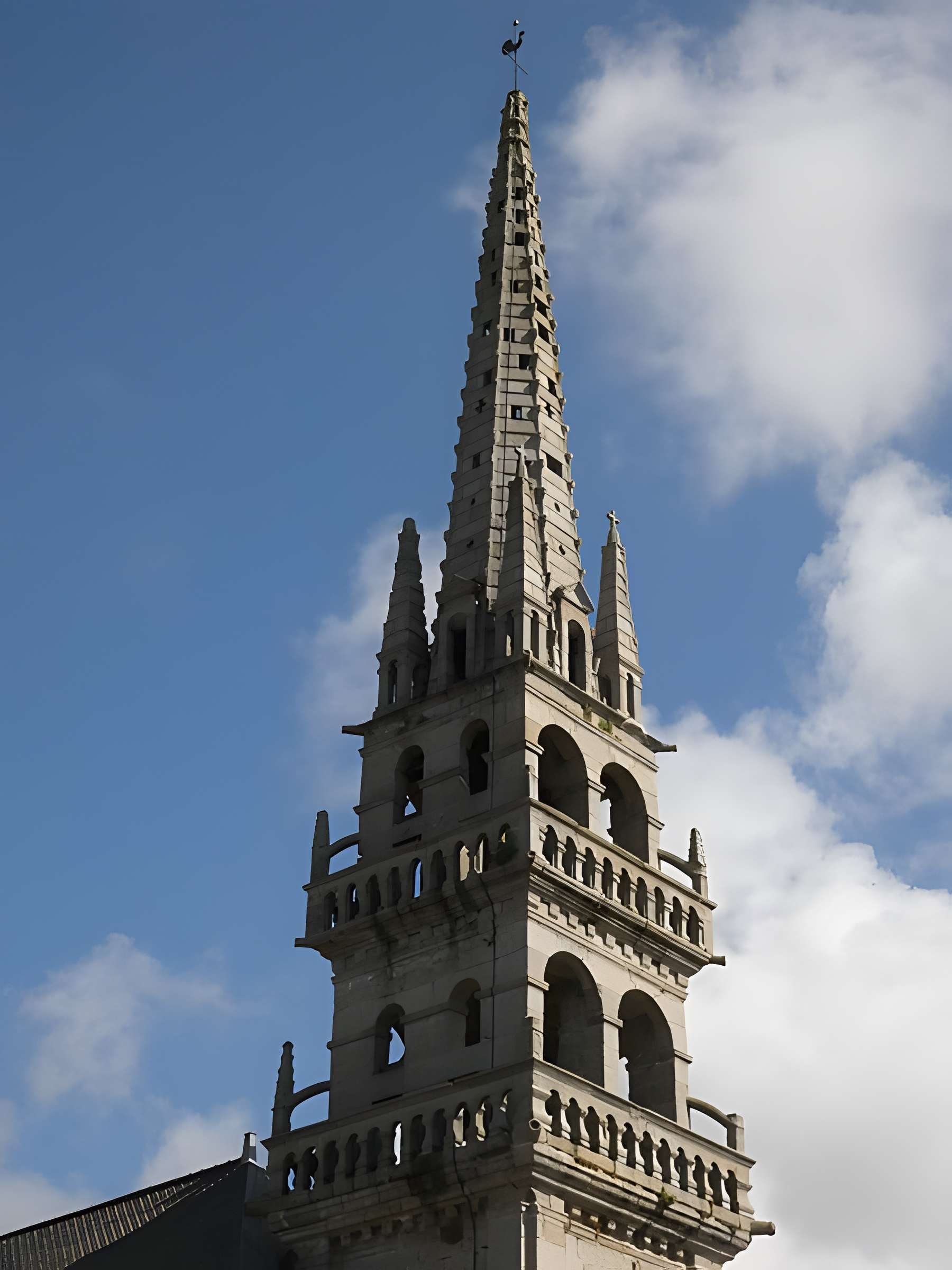 Église Saint-Pierre de Plounéour-Trez