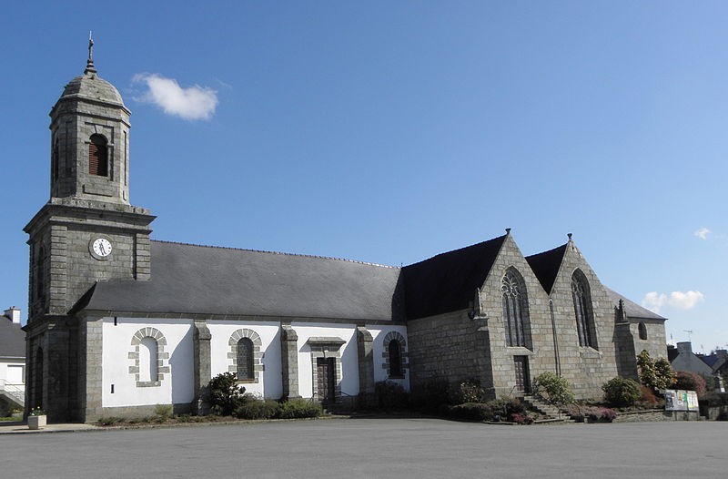 Photo de Église Saint-Pierre de Plounévez-Quintin