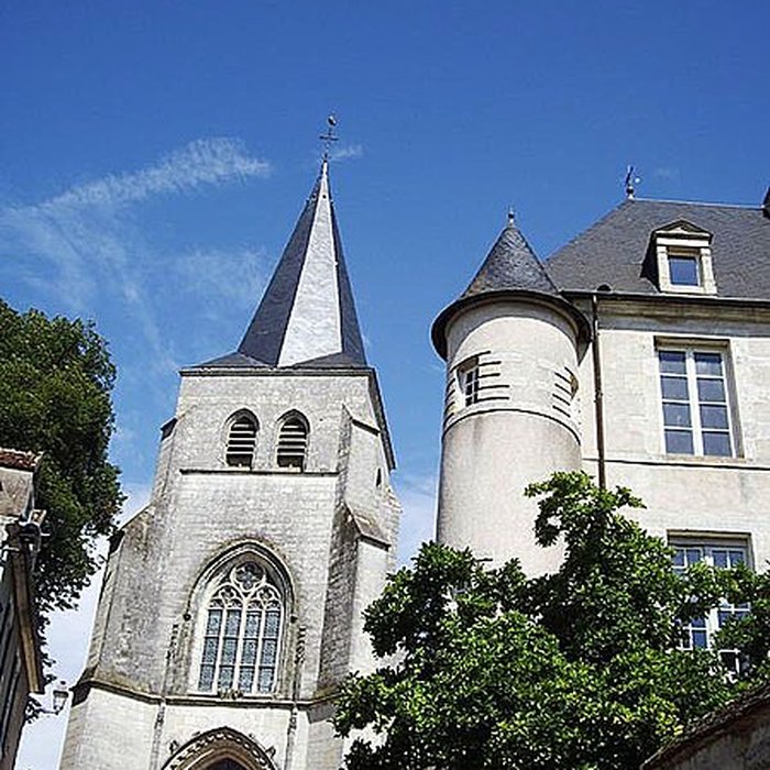 Photo de Église Saint-Pierre de Pouilly-sur-Loire