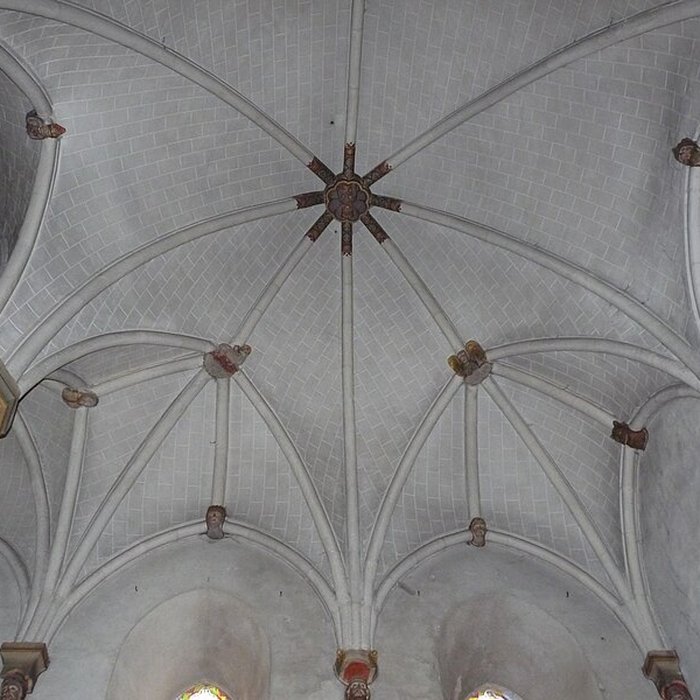 Photo de Église Saint-Pierre de Précigné