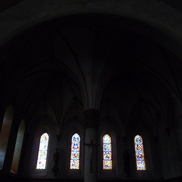 Église Saint-Pierre de Précigné