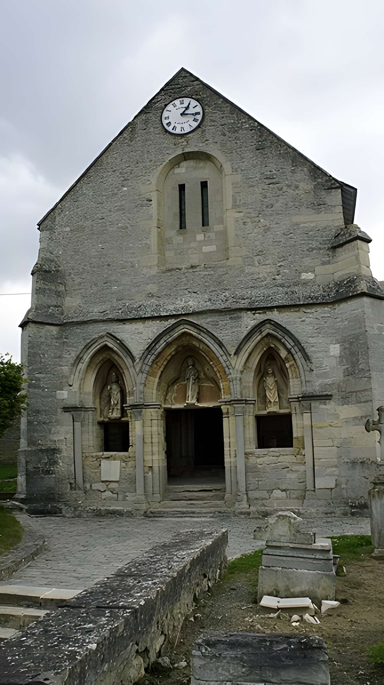 Église Saint-Pierre de Prouilly 