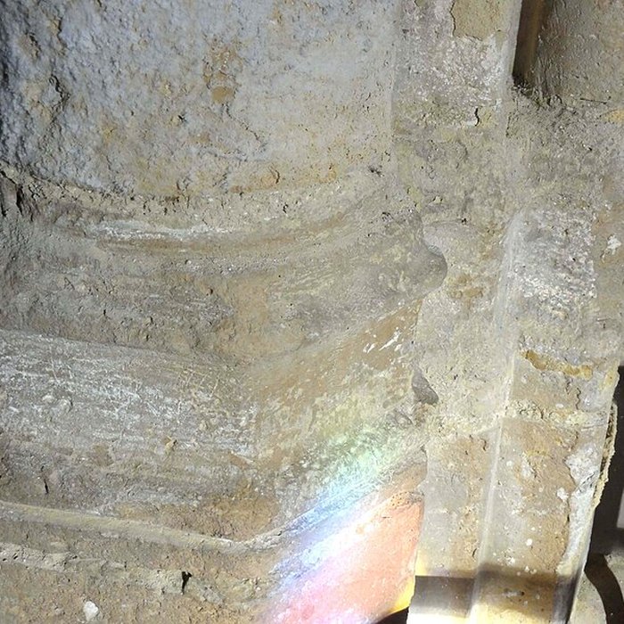 Photo de Église Saint-Pierre de Puiseux-Pontoise et 2 croix