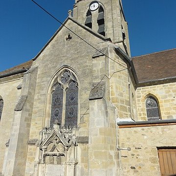Église Saint-Pierre de Puiseux-Pontoise et 2 croix