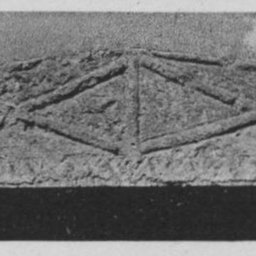 Église Saint-Pierre de Puiseux-Pontoise et 2 croix