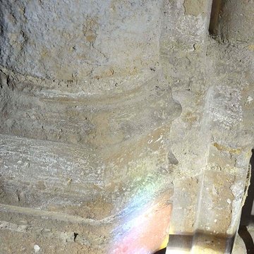 Église Saint-Pierre de Puiseux-Pontoise et 2 croix