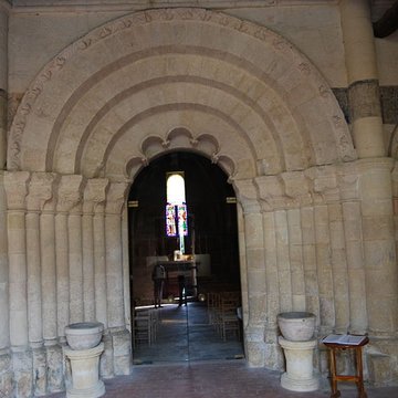 Église Saint-Pierre de Puisseguin