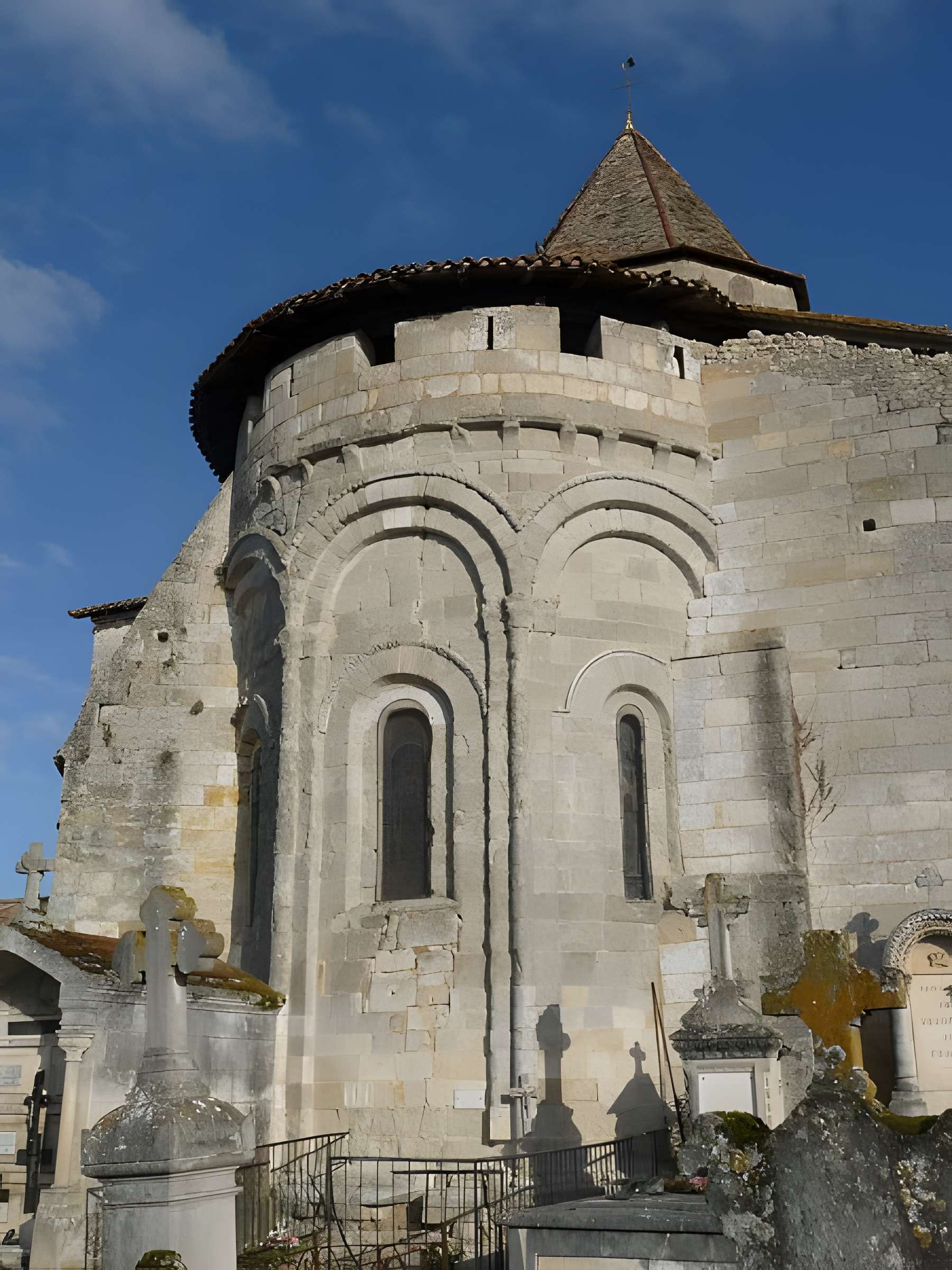 Église Saint-Pierre de Reignac