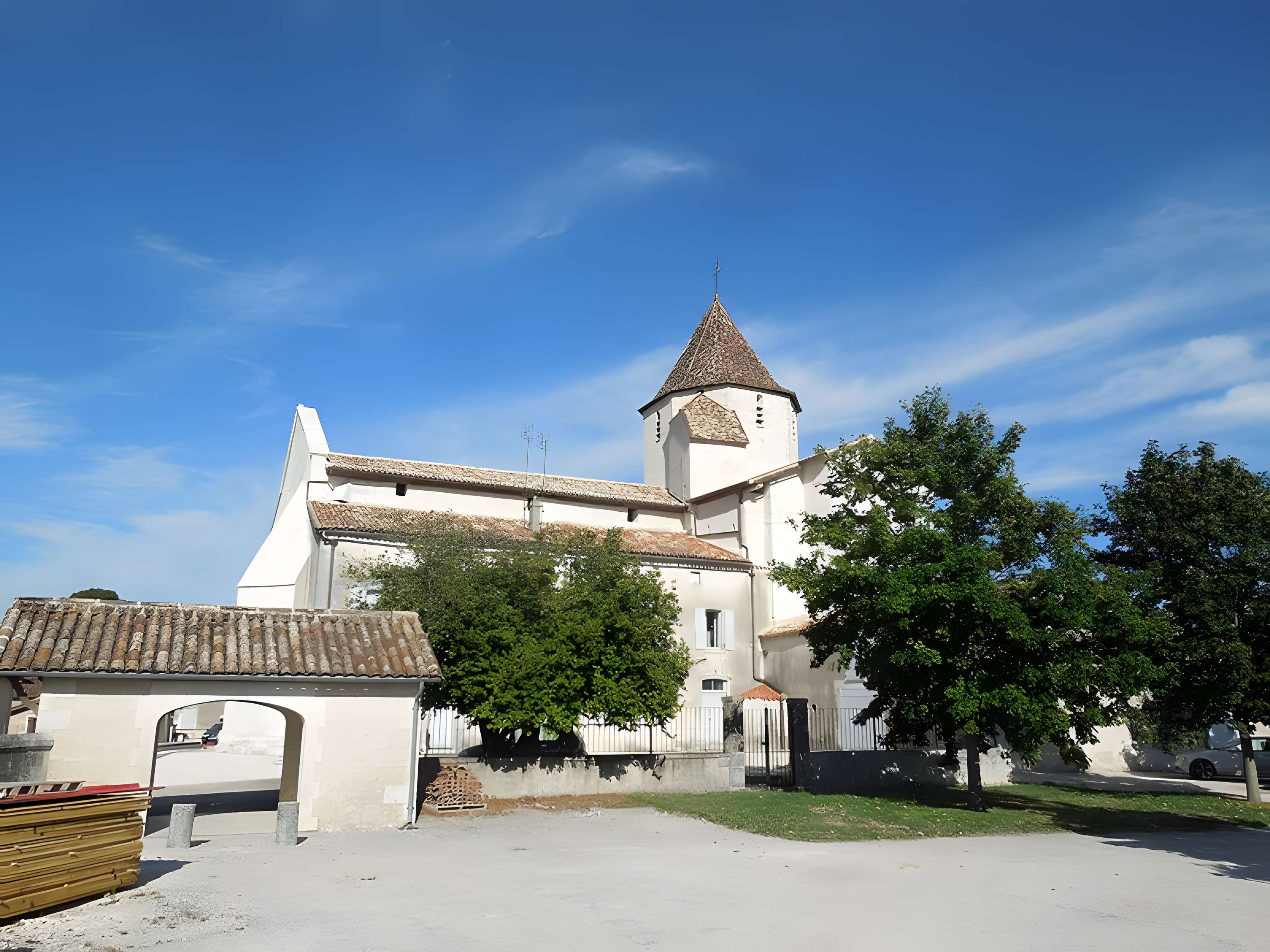 Église Saint-Pierre de Reignac