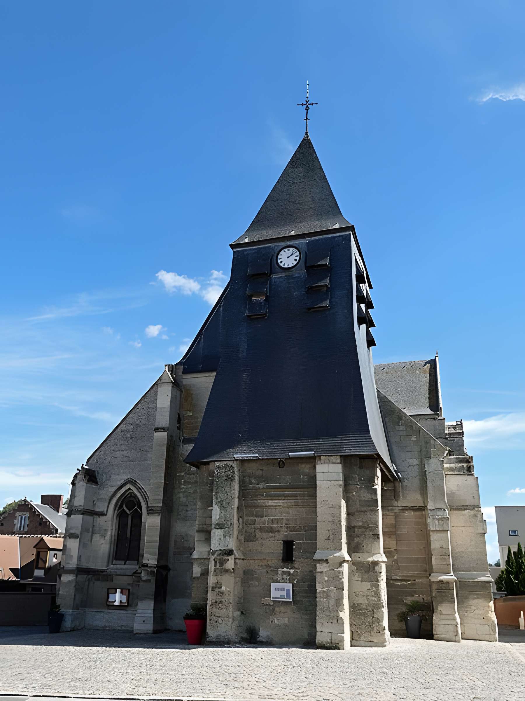 Église Saint-Pierre de Ressons-sur-Matz
