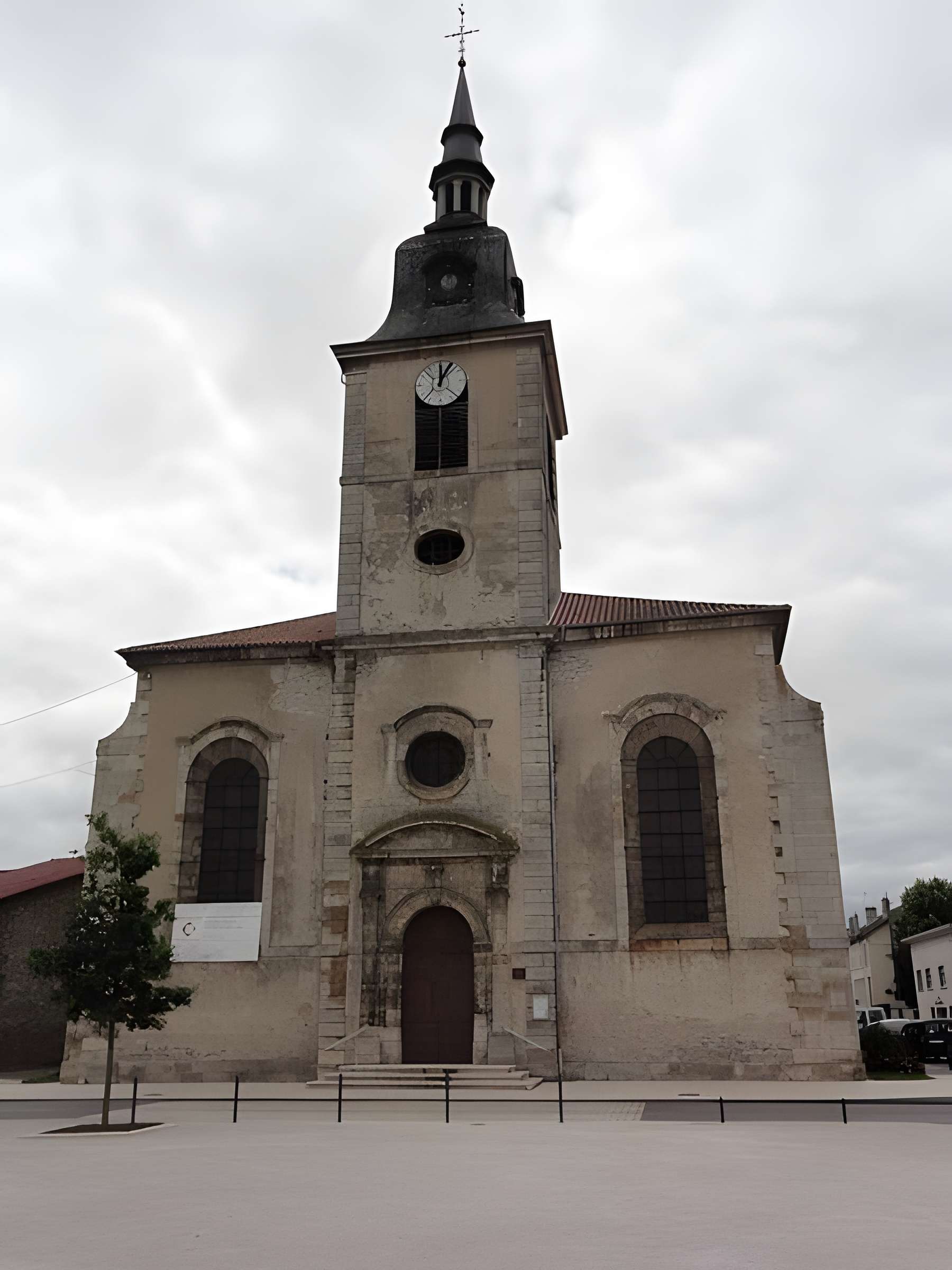 Église Saint-Pierre de Rosières-aux-Salines 