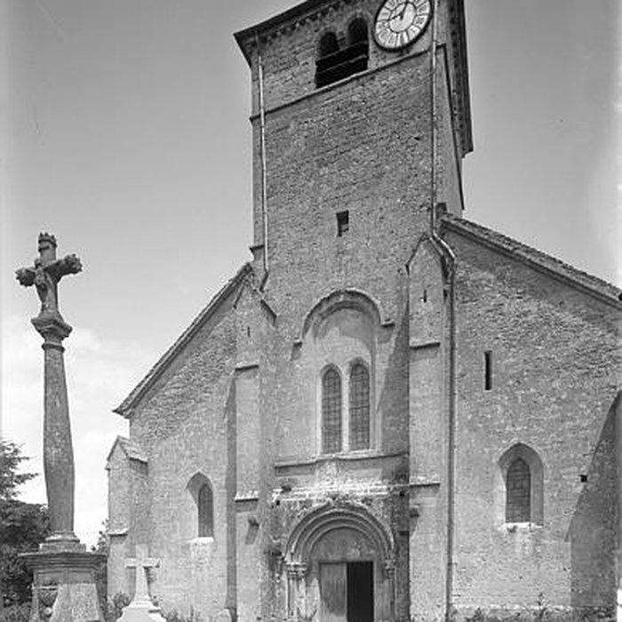 Photo de Église Saint-Pierre de Sacquenay