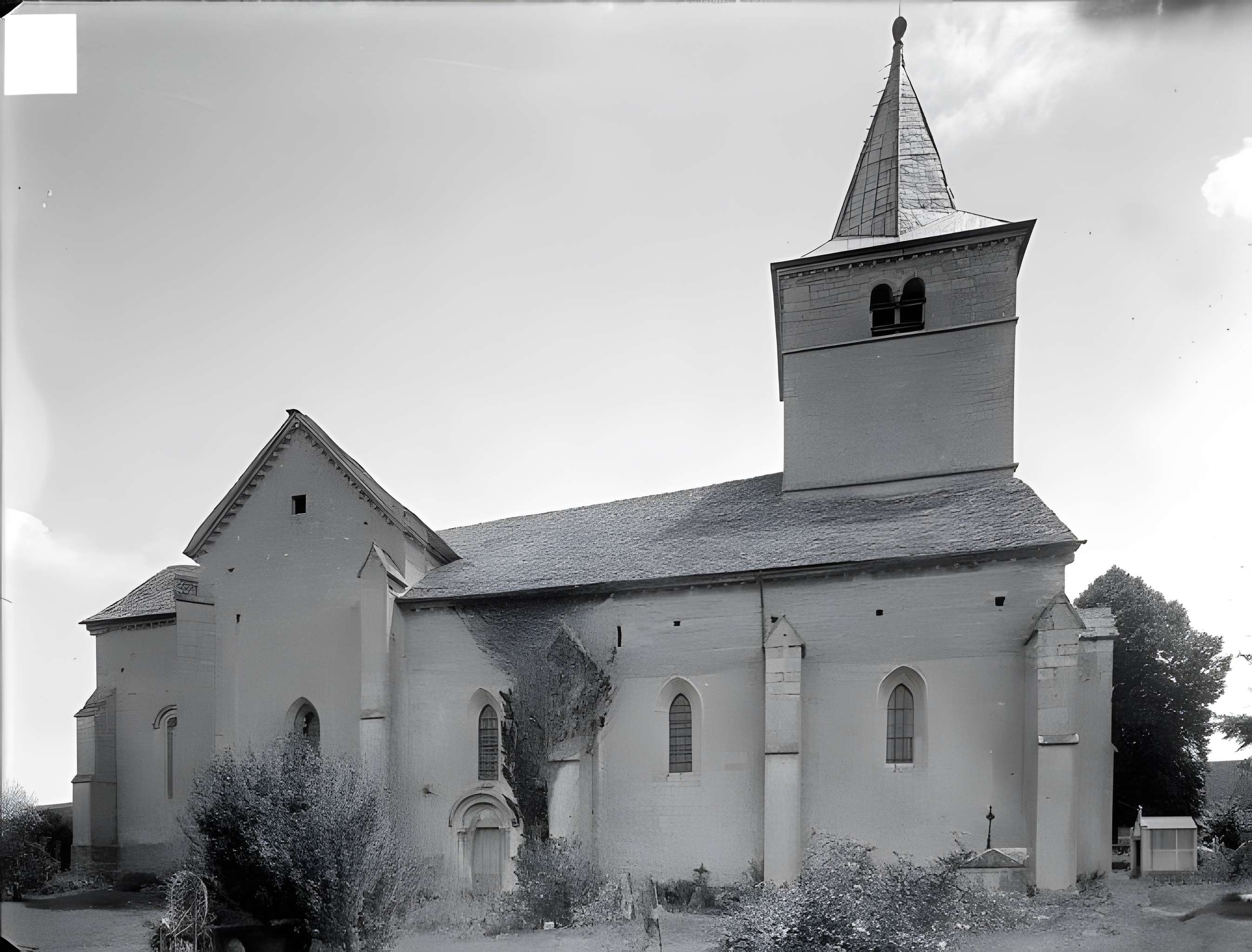 Église Saint-Pierre de Sacquenay
