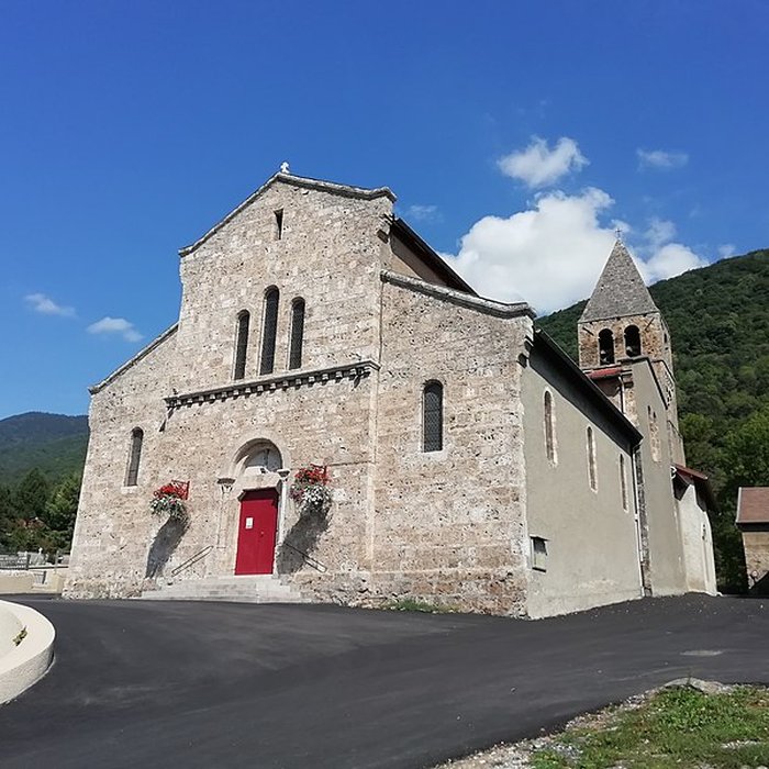 Photo de Église Saint-Pierre de Saint-Georges-de-Commiers