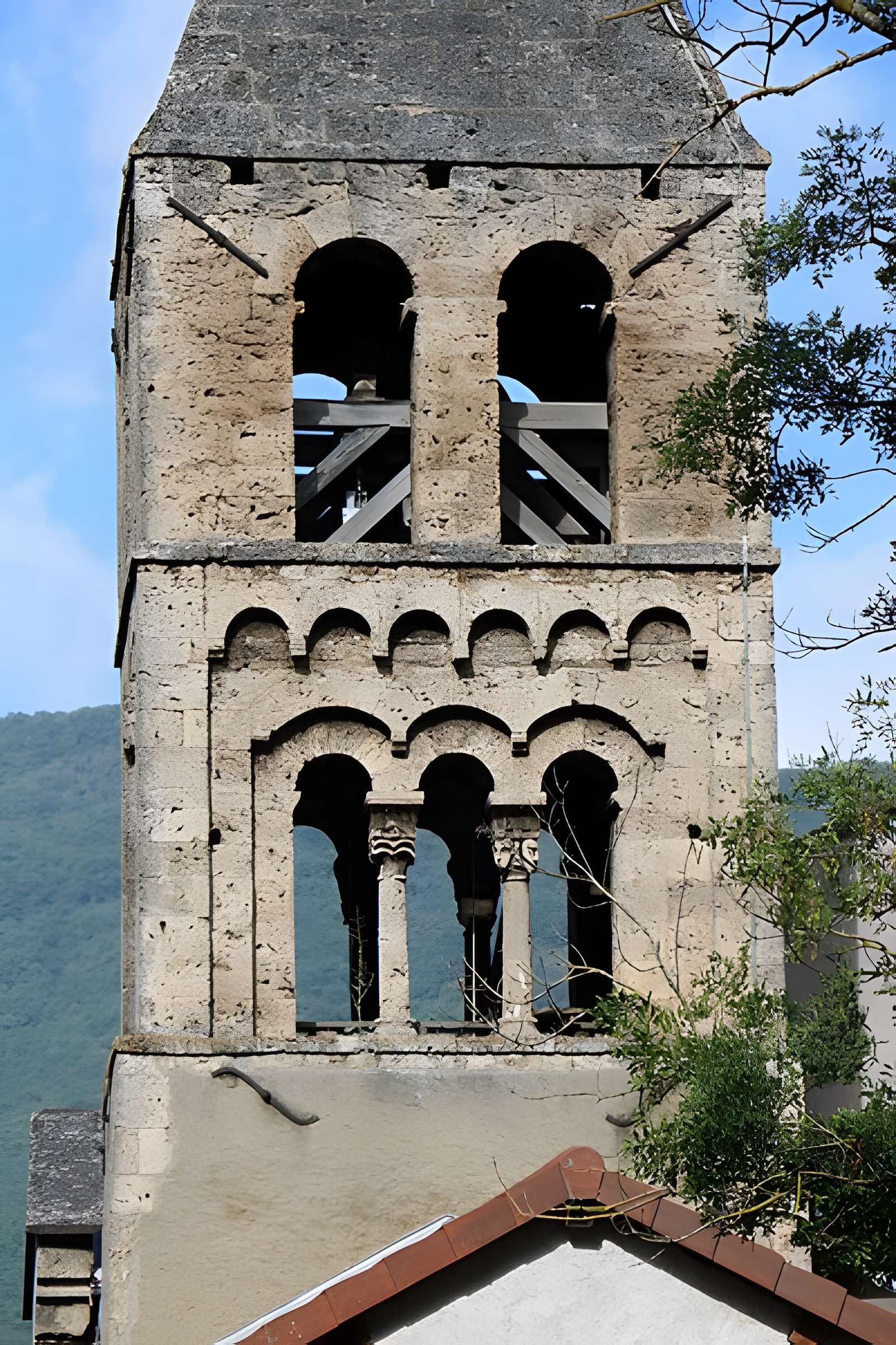 Église Saint-Pierre de Saint-Georges-de-Commiers