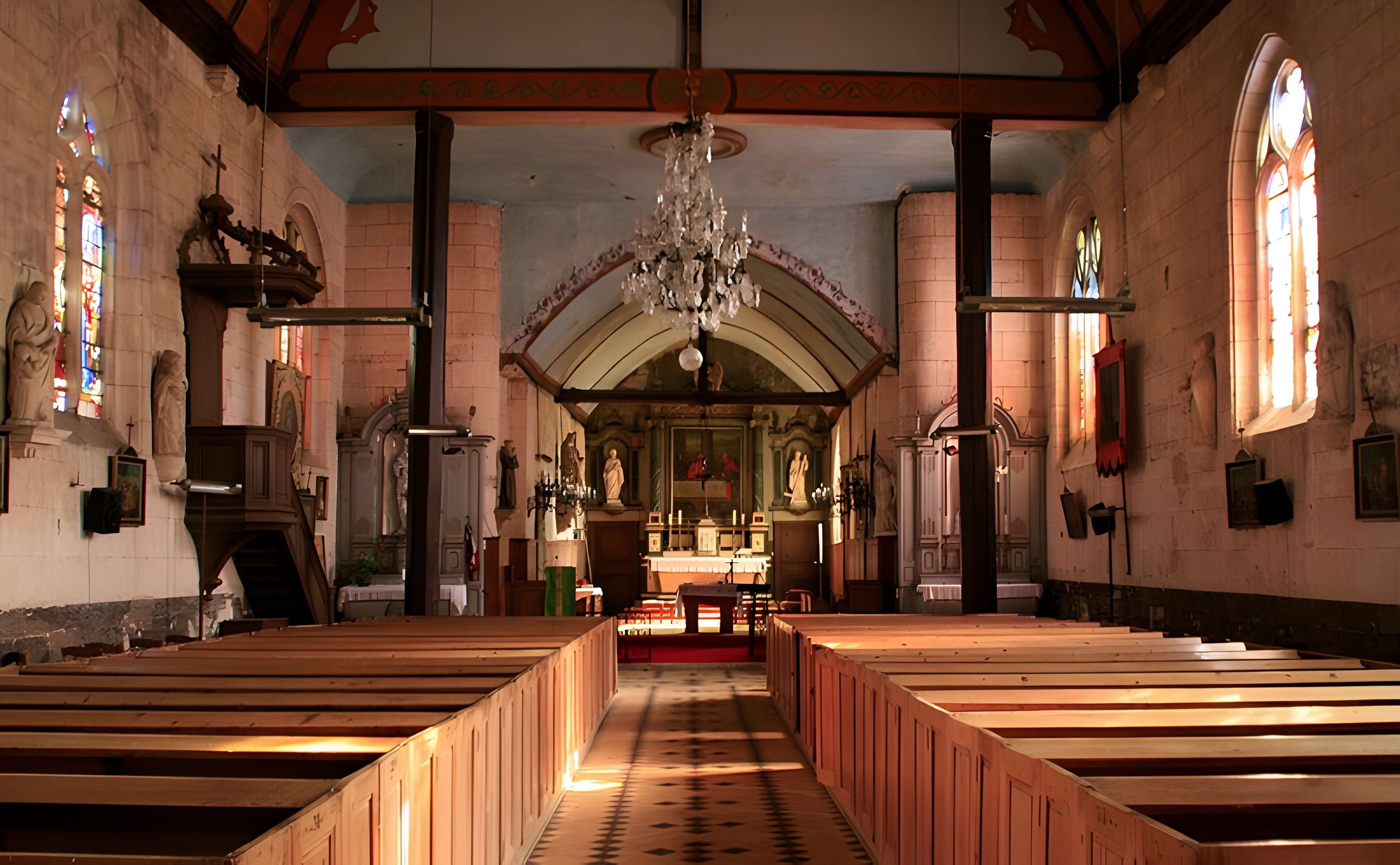 Église Saint-Pierre de Saint-Pierre-de-Manneville
