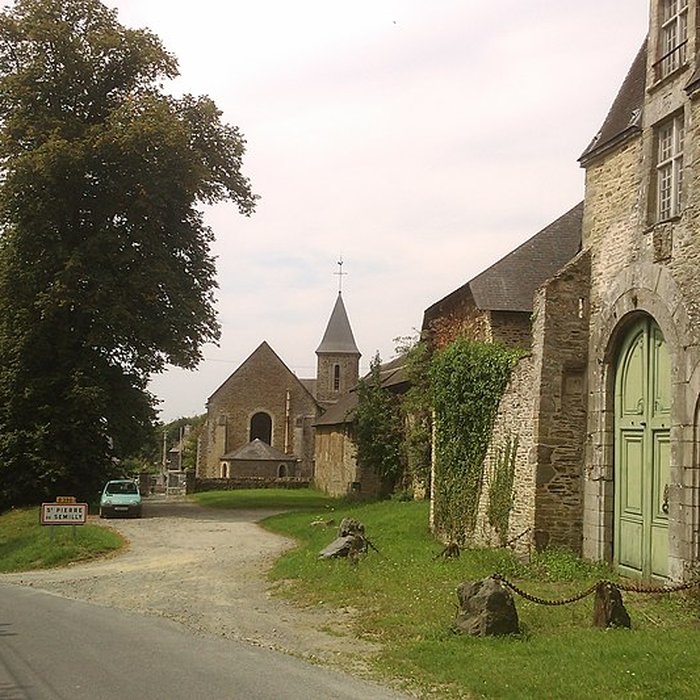Photo de Église Saint-Pierre de Saint-Pierre-de-Semilly