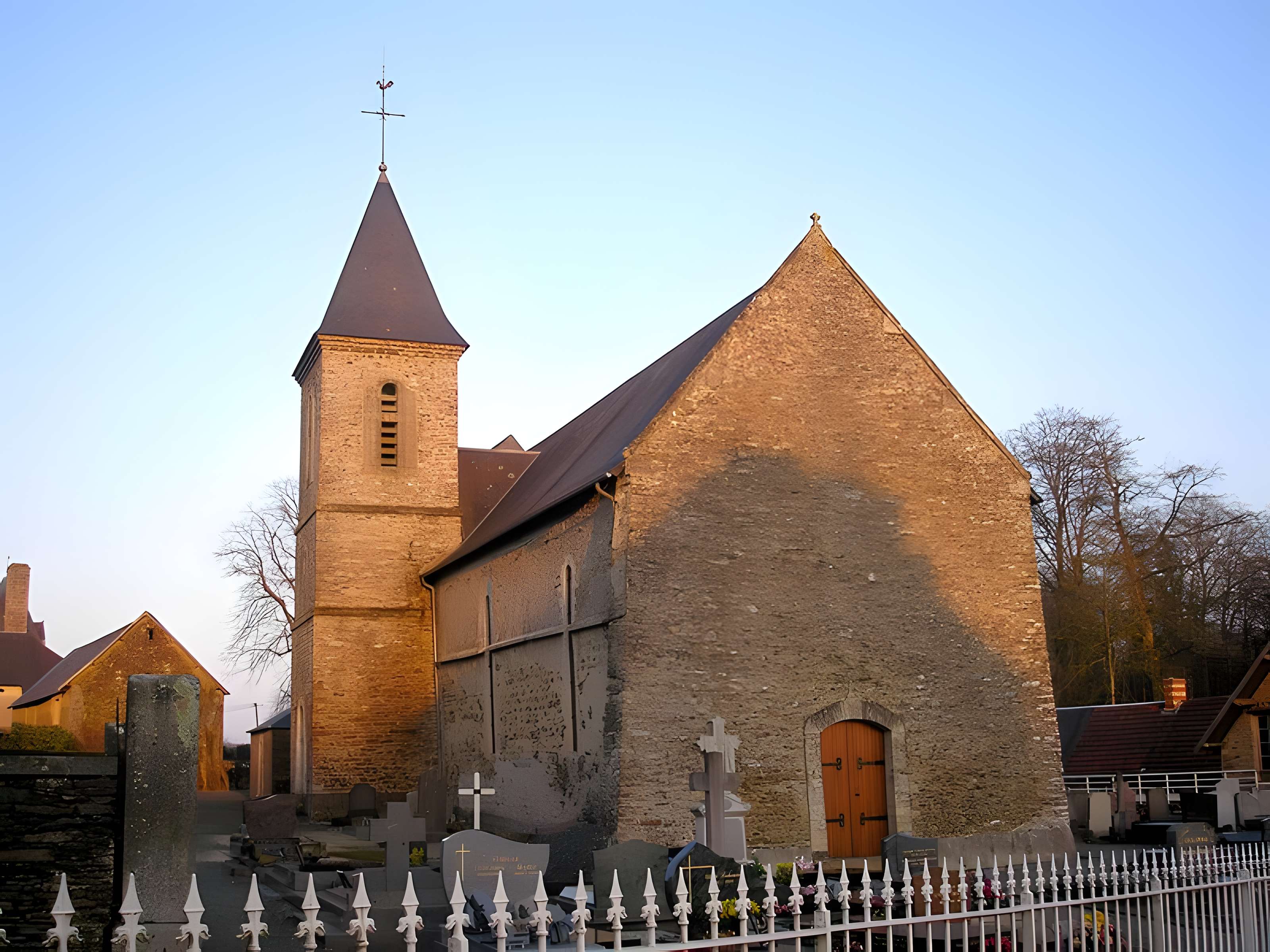 Église Saint-Pierre de Saint-Pierre-de-Semilly