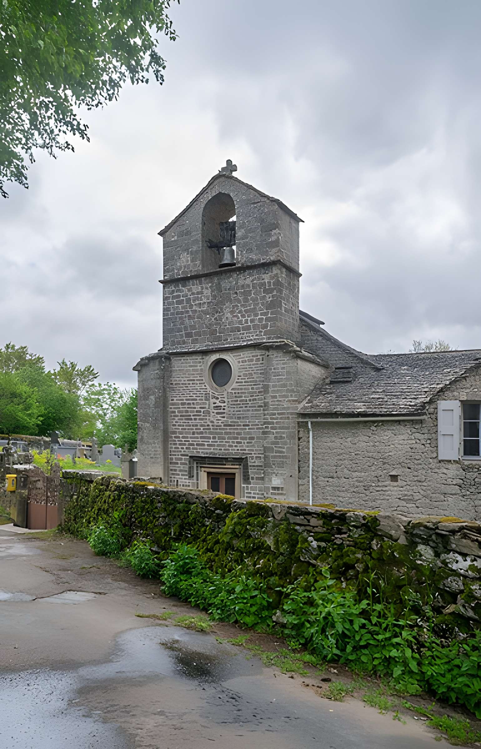 Église Saint-Pierre de Saint-Pierre-des-Tripiers