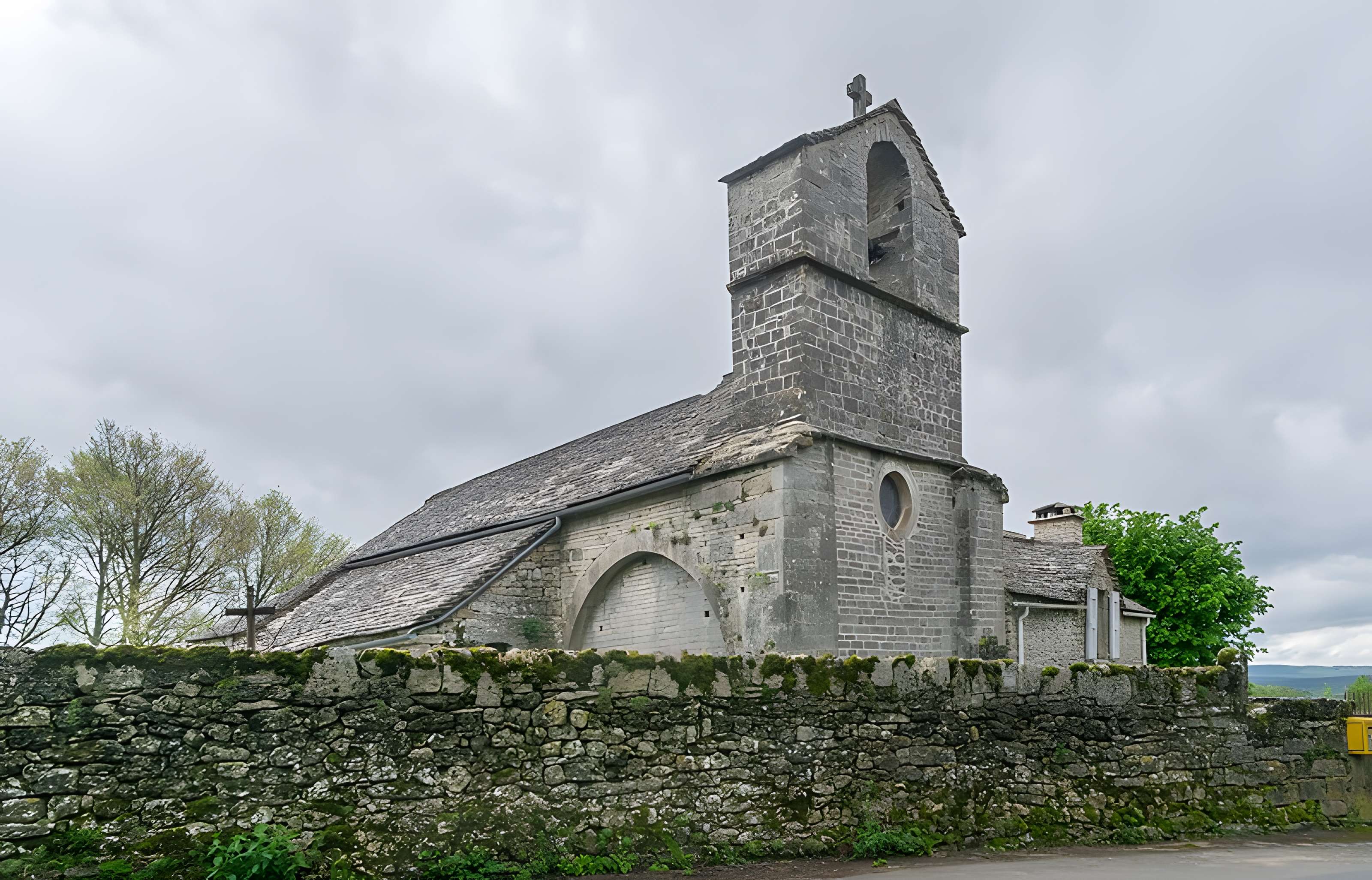 Église Saint-Pierre de Saint-Pierre-des-Tripiers