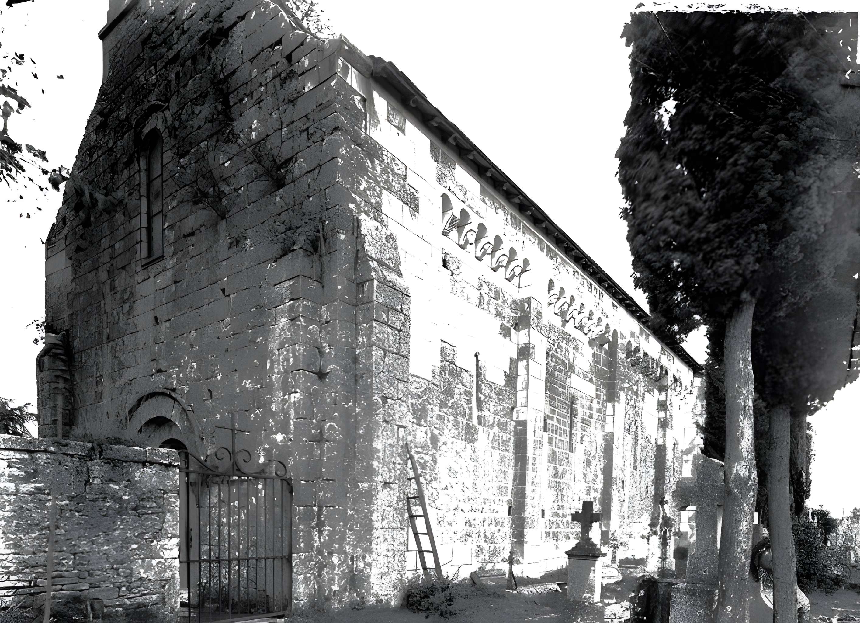 Église Saint-Pierre de Saint-Pierre-d'Exideuil